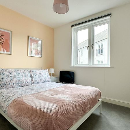 Luxury 2 Bedroom City Centre Apartment - Secure Parking - Amazing Location! Canterbury Exterior photo
